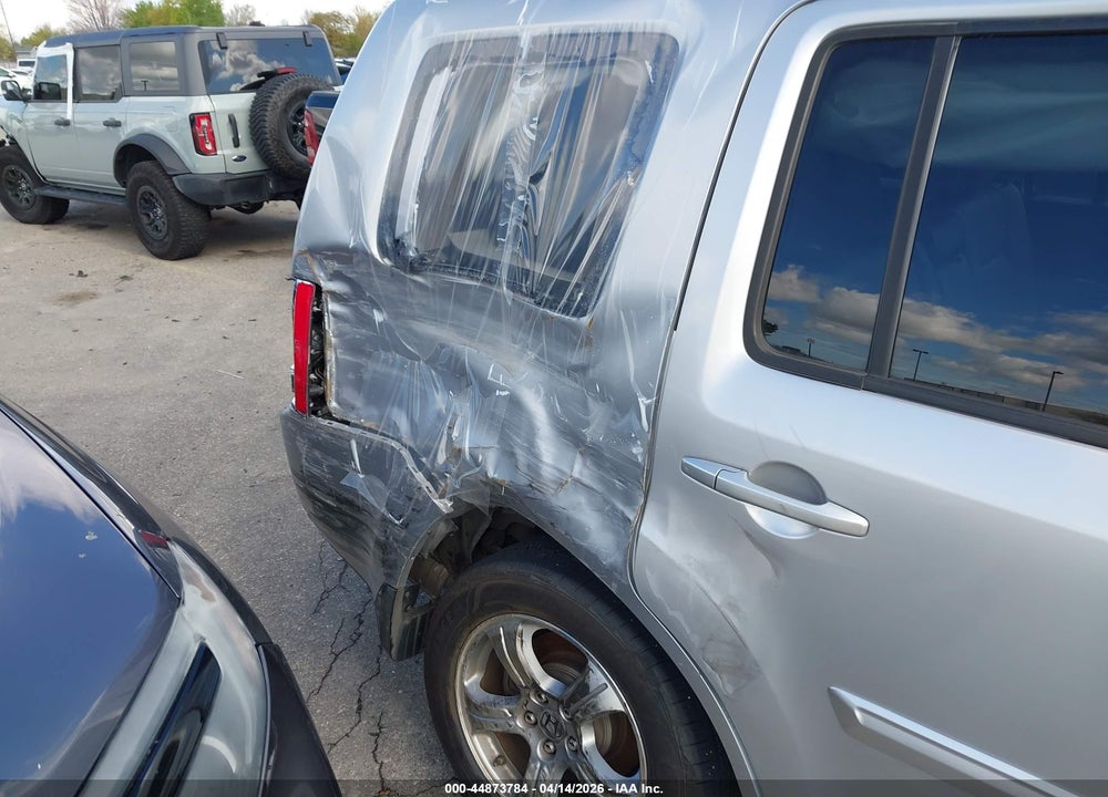2015 HONDA PILOT EX-L VIN: 5FNYF3H51FB003471