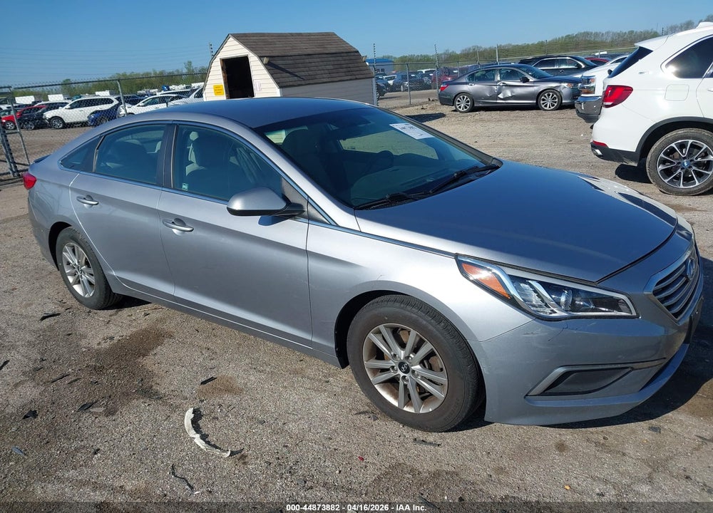 2017 HYUNDAI SONATA VIN: 5NPE24AFXHH456211