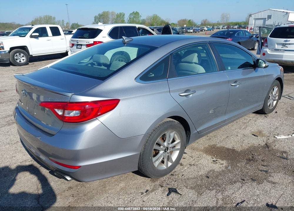 2017 HYUNDAI SONATA VIN: 5NPE24AFXHH456211
