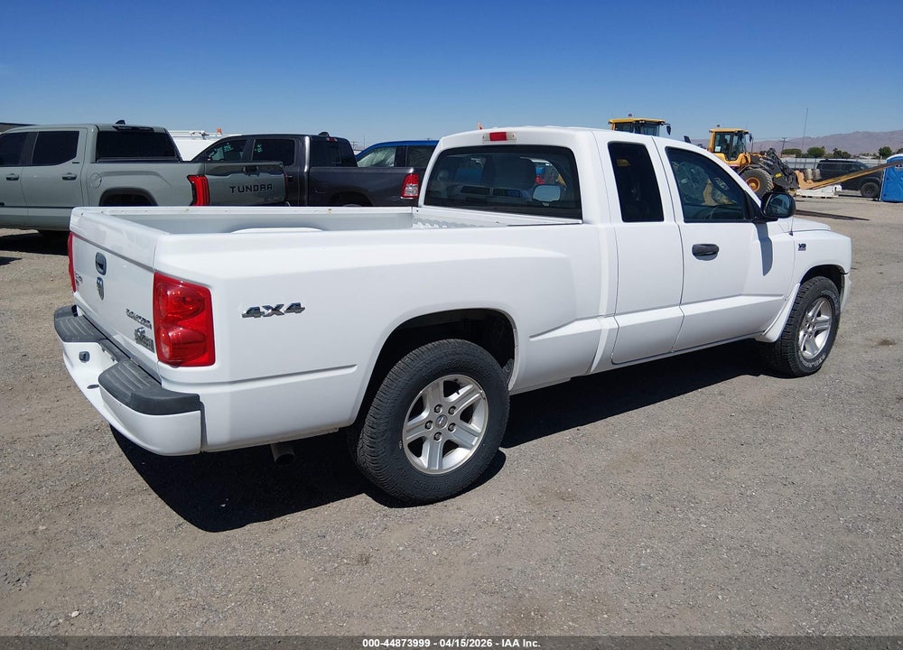 2011 RAM DAKOTA BIGHORN/LONESTAR VIN: 1D7RW3BP6BS609351