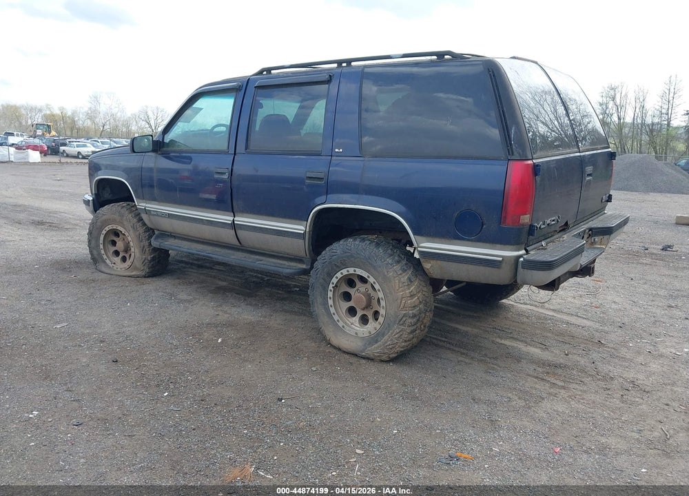 1999 GMC YUKON SLE VIN: 1GKEK13R1XJ703552
