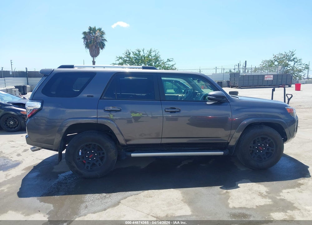 2021 TOYOTA 4RUNNER SR5 PREMIUM VIN: JTEFU5JR5M5246555