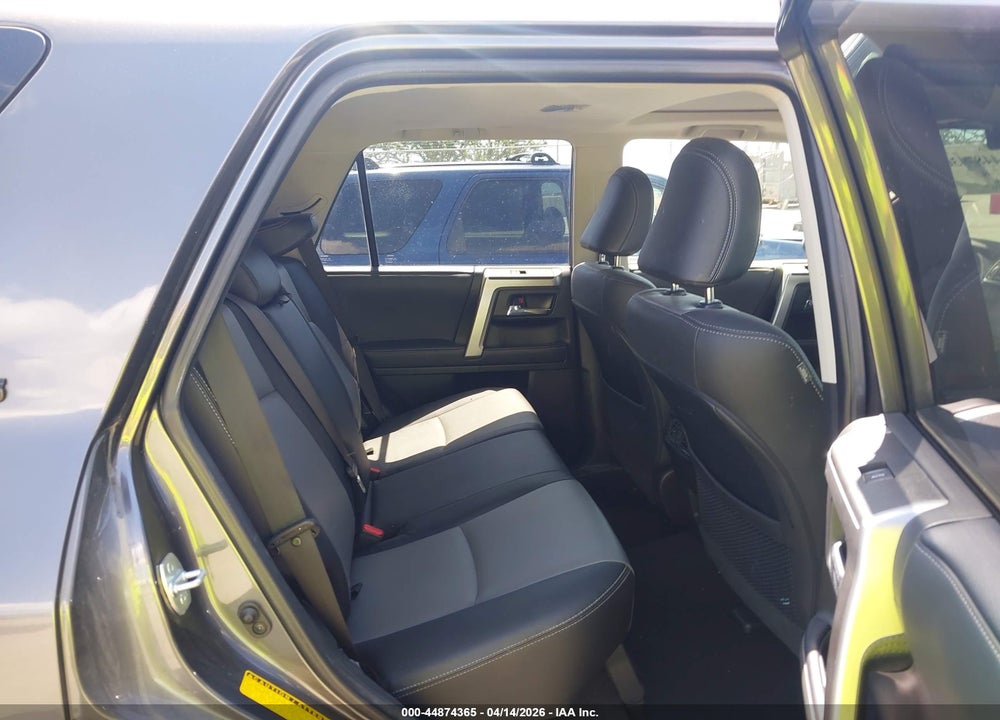 2021 TOYOTA 4RUNNER SR5 PREMIUM VIN: JTEFU5JR5M5246555