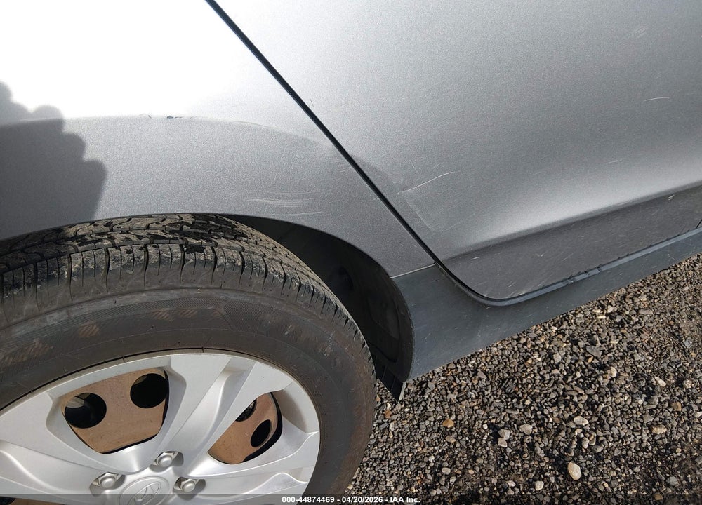 2010 HYUNDAI TUCSON GLS VIN: KM8JT3AC4AU112957