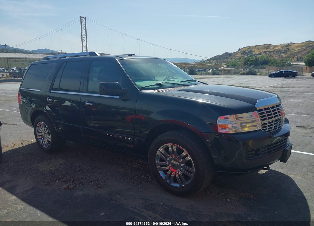 2010 LINCOLN NAVIGATOR VIN: 5LMJJ2H54AEJ09104