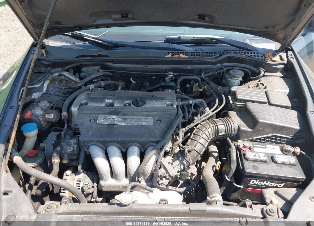 2004 HONDA ACCORD 2.4 EX VIN: 1HGCM72714A011210