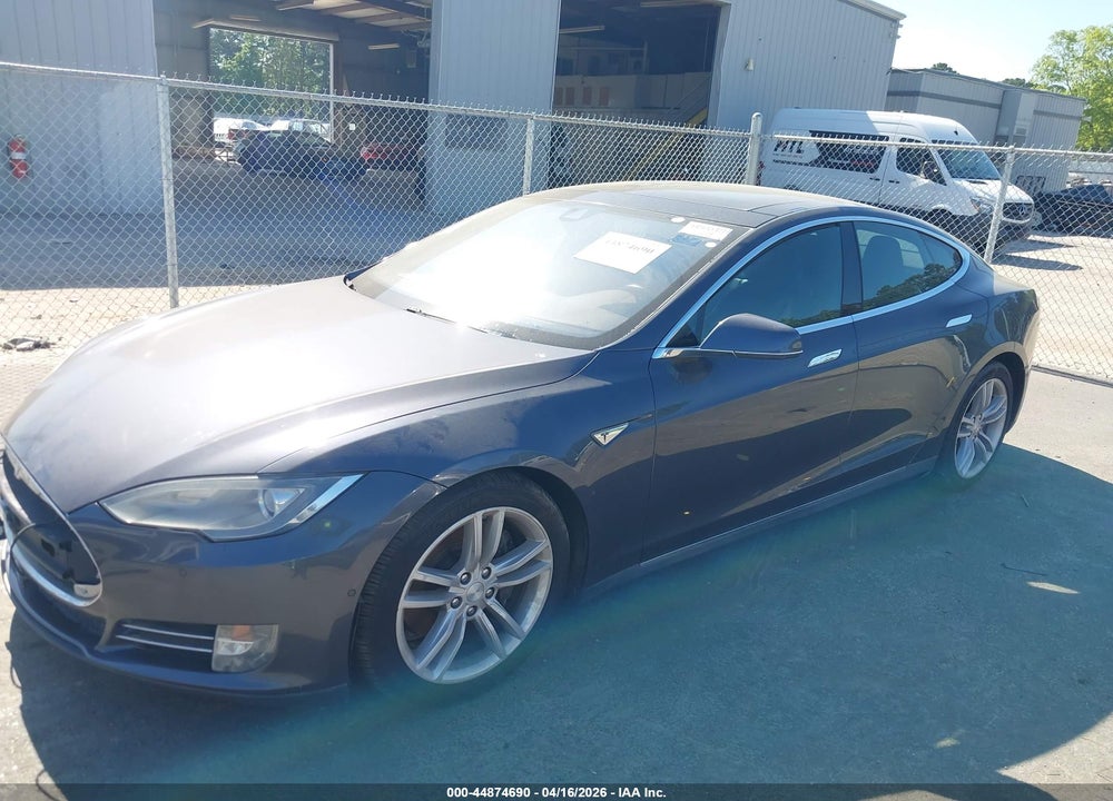 2015 TESLA MODEL S 70D/85D/P85D VIN: 5YJSA1H25FF087602