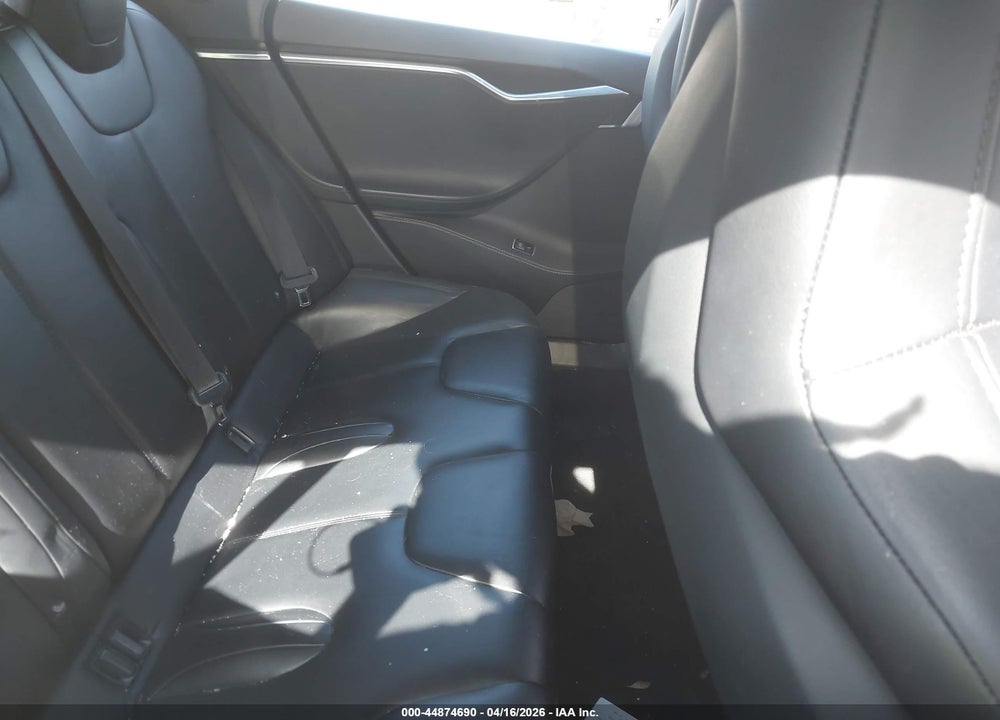 2015 TESLA MODEL S 70D/85D/P85D VIN: 5YJSA1H25FF087602
