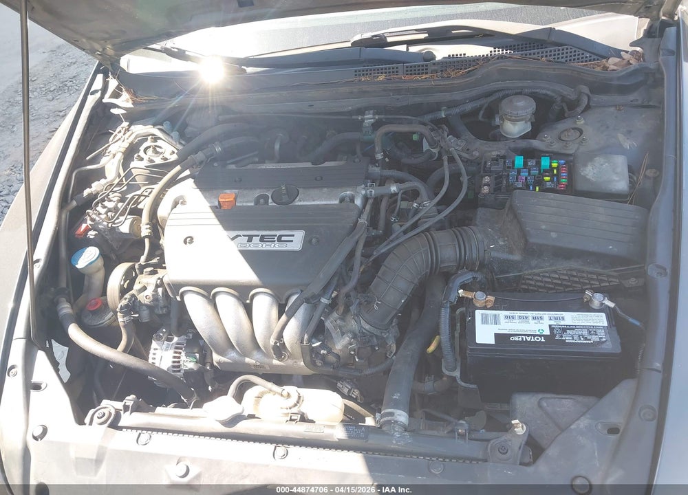 2004 HONDA ACCORD 2.4 EX VIN: 1HGCM56794A128306