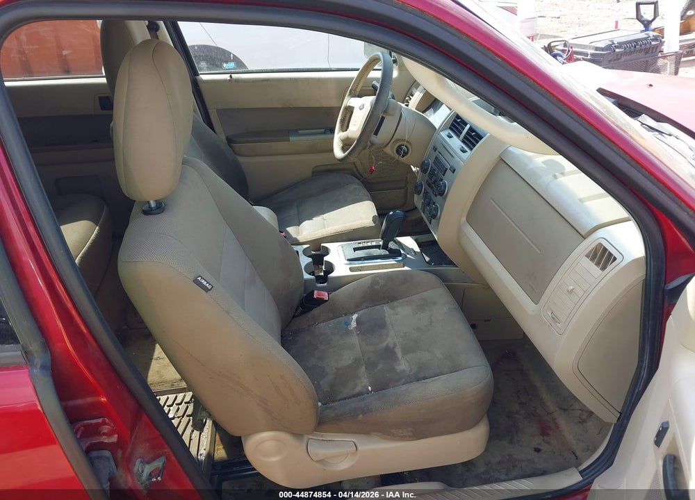 2010 FORD ESCAPE XLT VIN: 1FMCU0DG7AKA12138