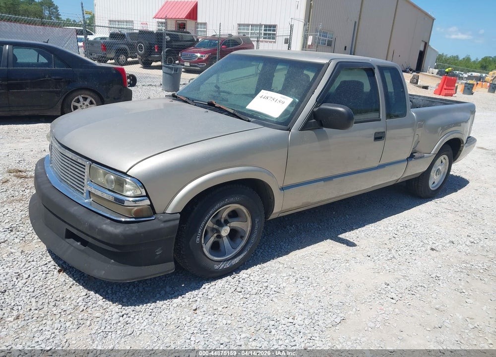 2000 CHEVROLET S-10 LS VIN: 1GCCS1948YK124973