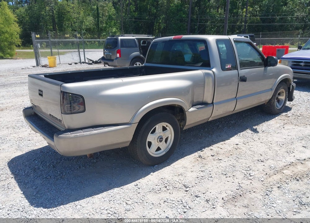 2000 CHEVROLET S-10 LS VIN: 1GCCS1948YK124973