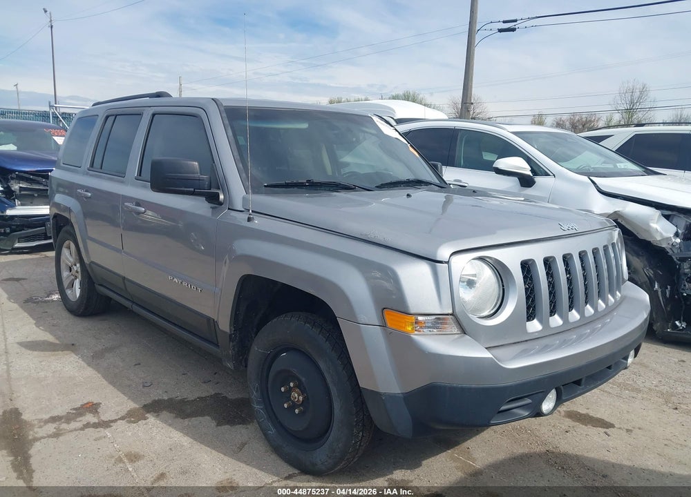 2016 JEEP PATRIOT LATITUDE VIN: 1C4NJRFB8GD685738