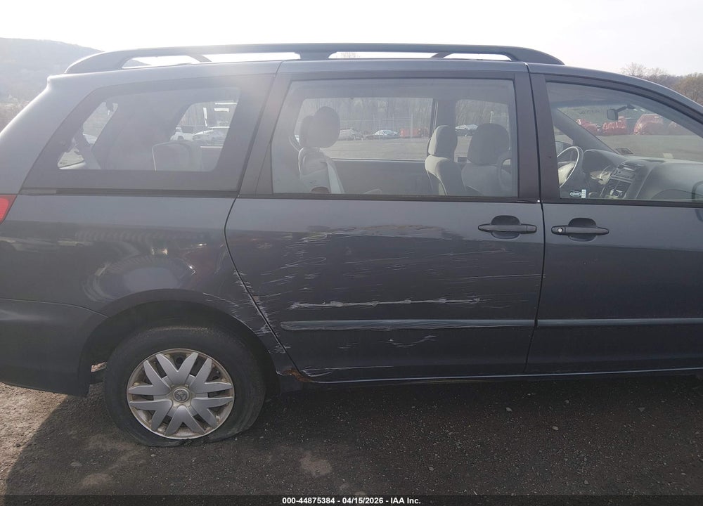 2006 TOYOTA SIENNA CE VIN: 5TDZA23C86S570954