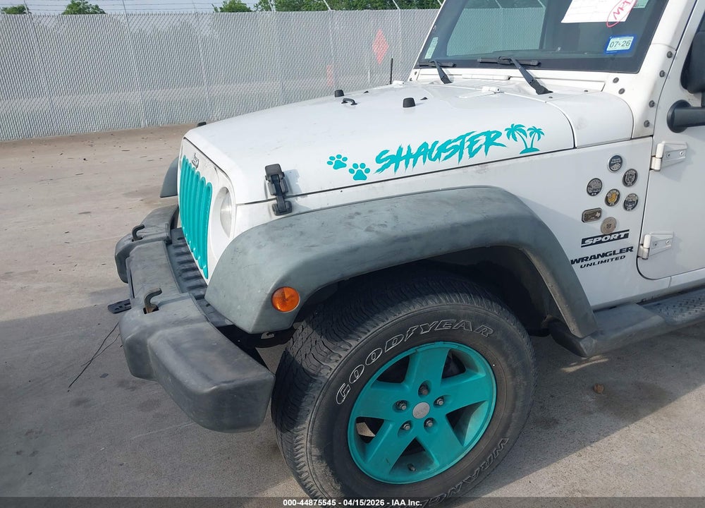 2015 JEEP WRANGLER UNLIMITED SPORT VIN: 1C4BJWDG8FL730181