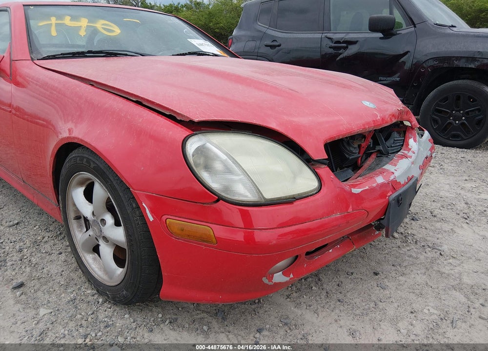 2002 MERCEDES-BENZ SLK 320 VIN: WDBKK65F32F260149