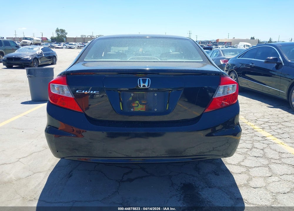 2012 HONDA CIVIC LX VIN: 19XFB2F58CE384592
