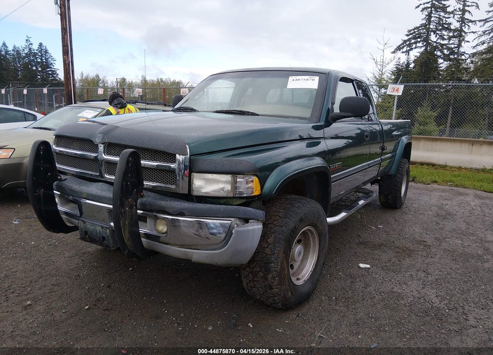 2001 DODGE RAM 2500 ST VIN: 1B7KF23671J196131