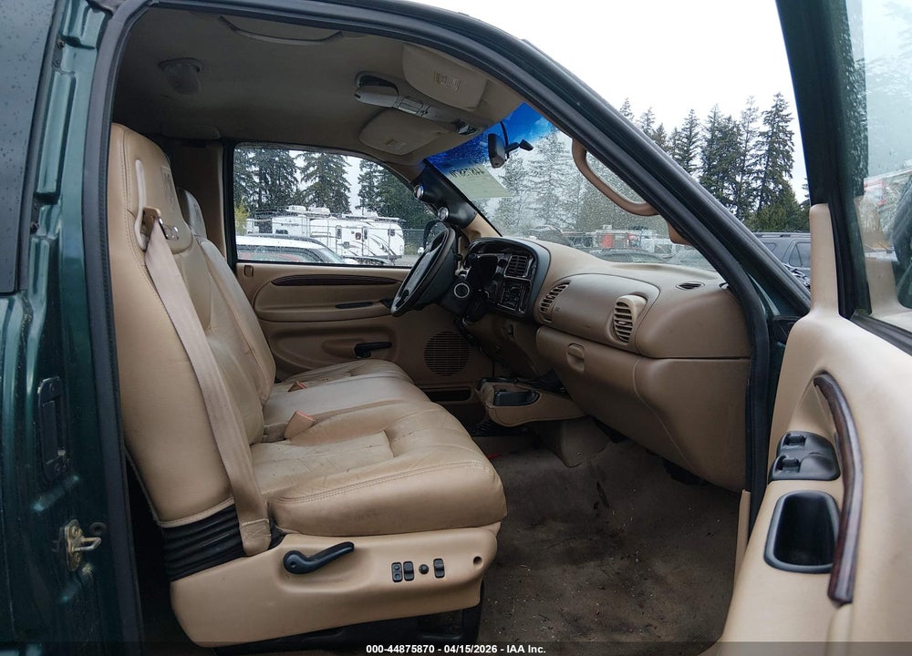 2001 DODGE RAM 2500 ST VIN: 1B7KF23671J196131
