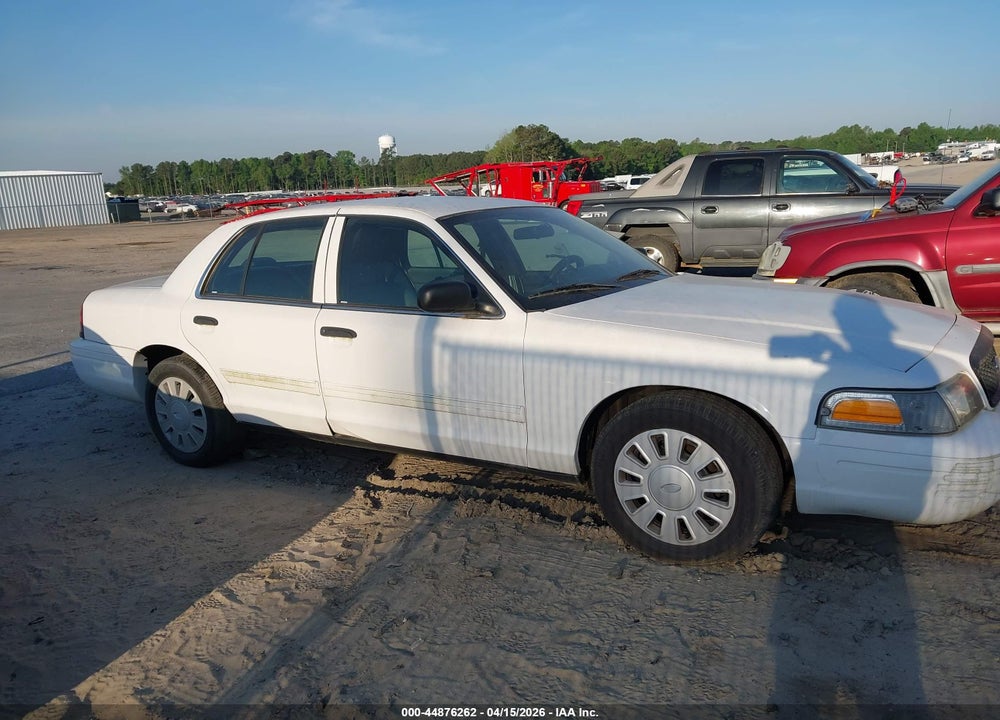 2011 FORD CROWN VICTORIA POLICE INTERCEPTOR VIN: 2FABP7BV2BX120575