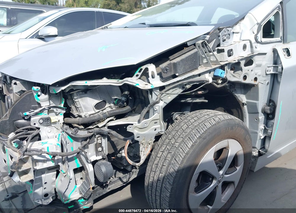2013 TOYOTA PRIUS TWO VIN: JTDKN3DUXD1634067