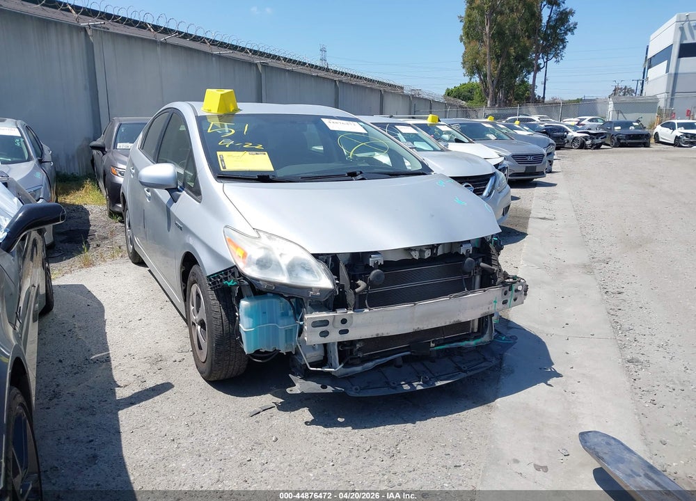 2013 TOYOTA PRIUS TWO VIN: JTDKN3DUXD1634067