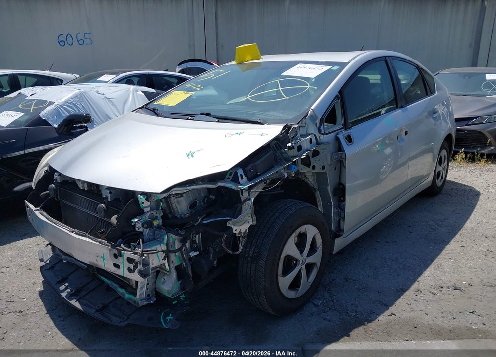 2013 TOYOTA PRIUS TWO VIN: JTDKN3DUXD1634067