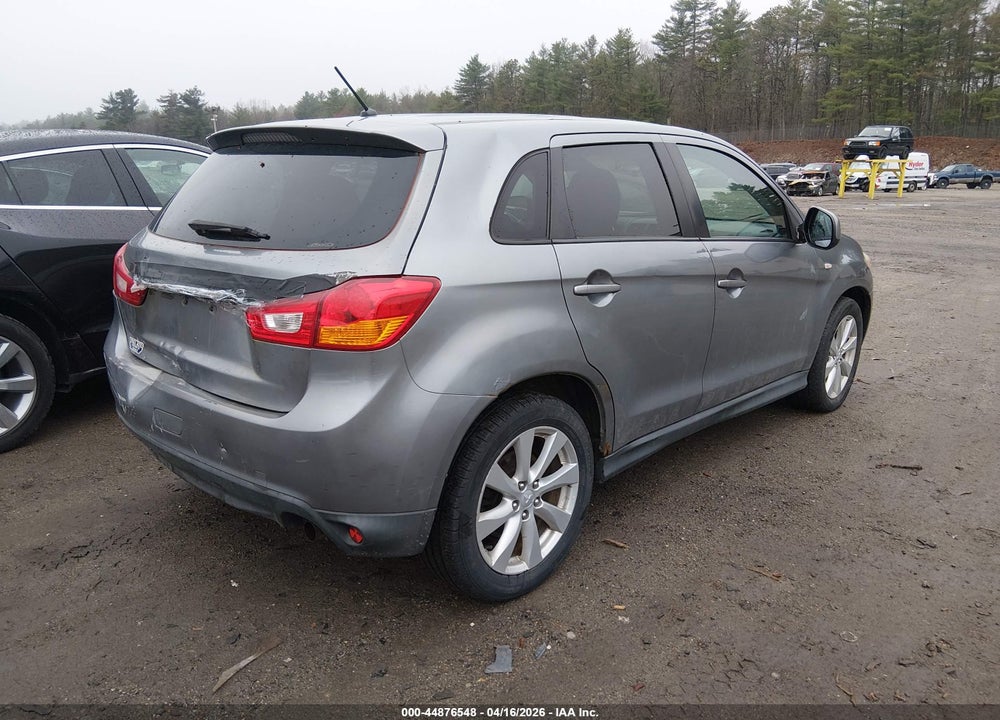 2013 MITSUBISHI OUTLANDER SPORT ES VIN: 4A4AR3AUXDE005768