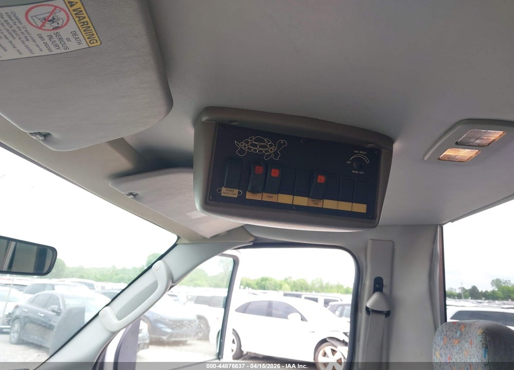 2004 FORD ECONOLINE VIN: 1FDWE35S94HB27288