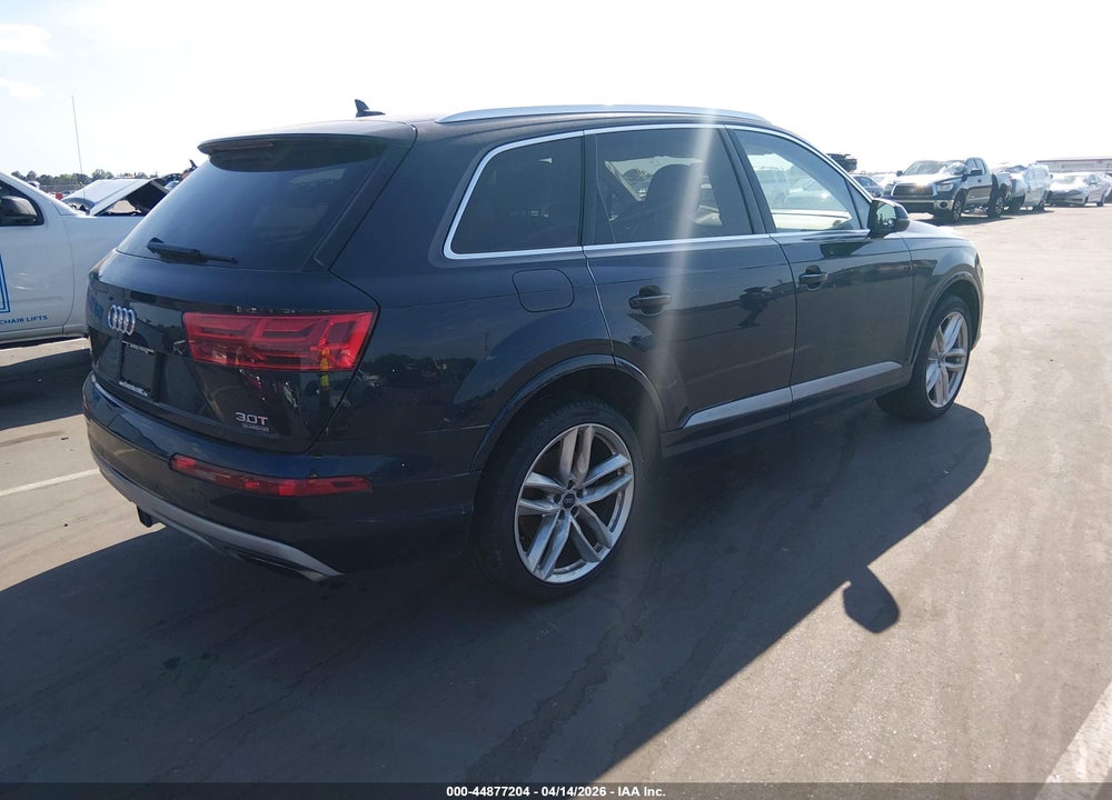 2017 AUDI Q7 3.0T PREMIUM VIN: WA1VAAF79HD027872
