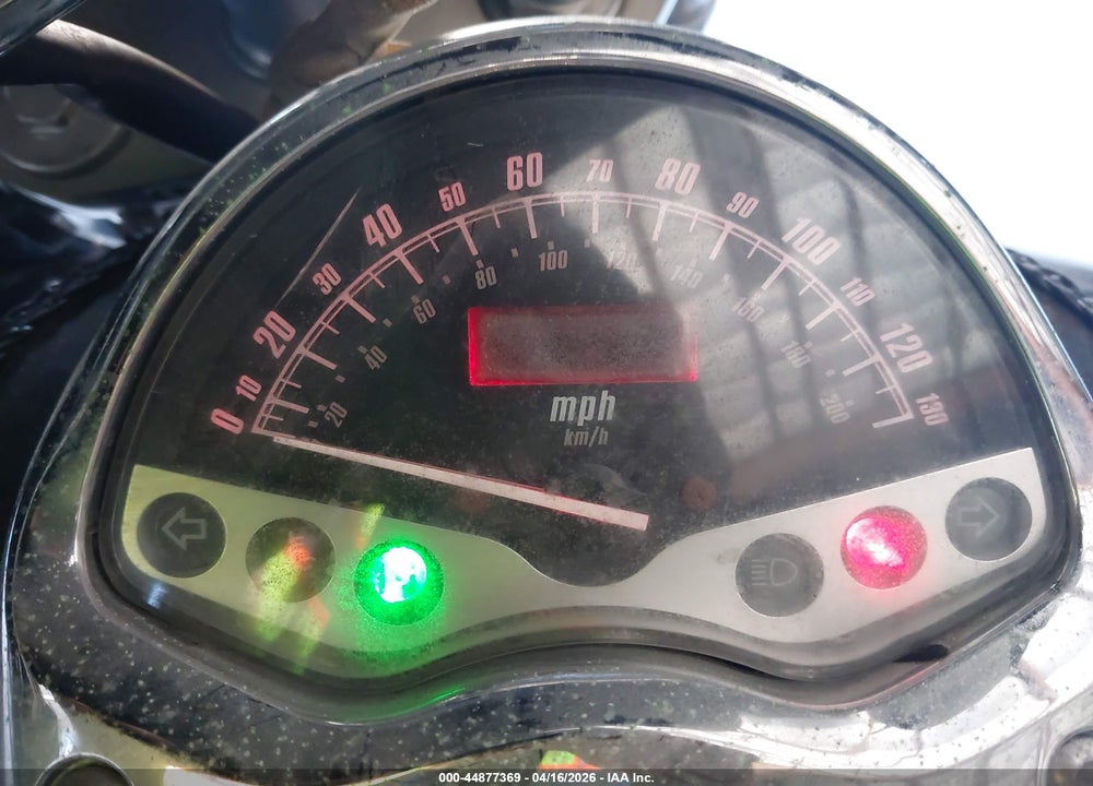 2005 HONDA VTX1300 C VIN: 1HFSC55095A100952