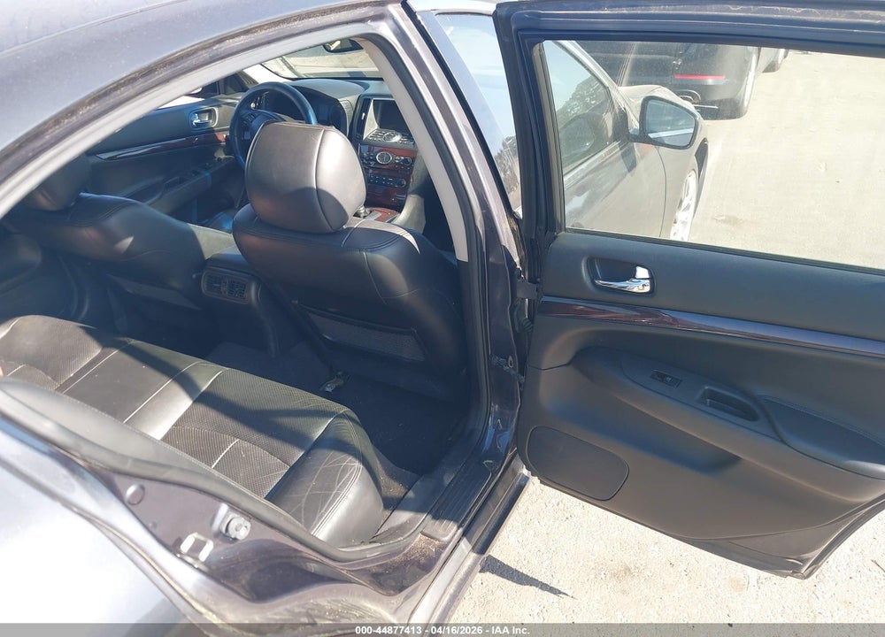 2011 INFINITI G37X VIN: JN1CV6AR9BM350918