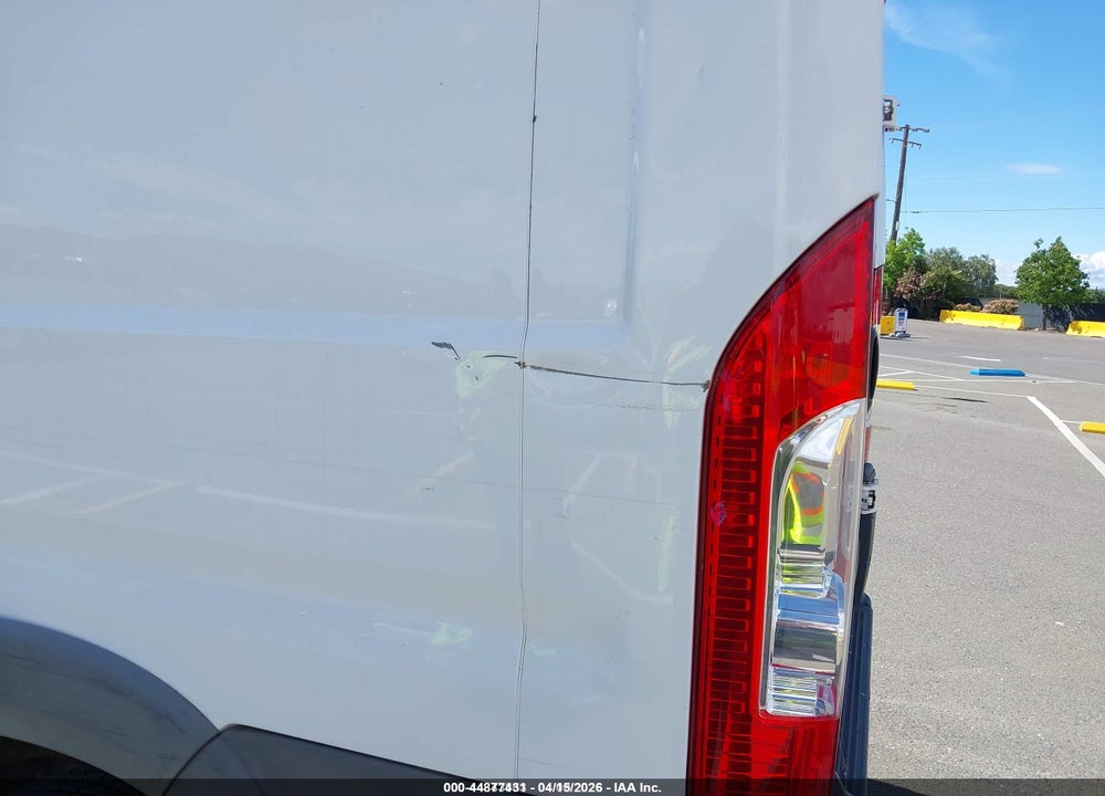 2018 RAM PROMASTER 1500 LOW ROOF 136 WB VIN: 3C6TRVAG3JE147330