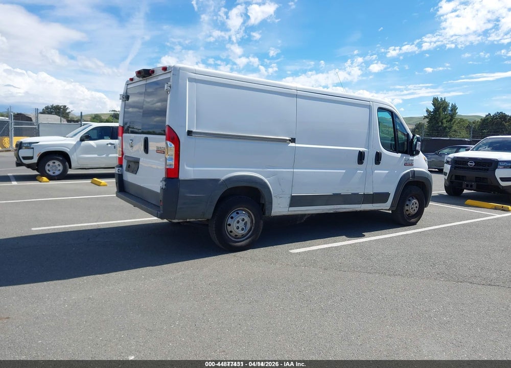 2018 RAM PROMASTER 1500 LOW ROOF 136 WB VIN: 3C6TRVAG3JE147330