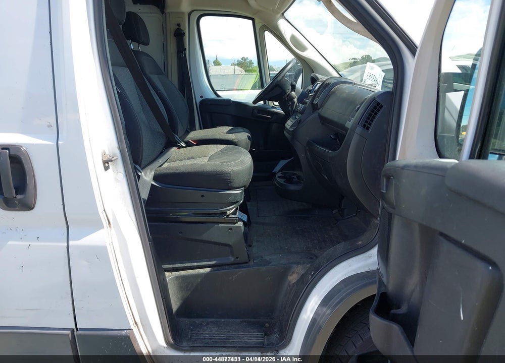 2018 RAM PROMASTER 1500 LOW ROOF 136 WB VIN: 3C6TRVAG3JE147330