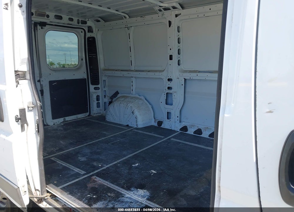 2018 RAM PROMASTER 1500 LOW ROOF 136 WB VIN: 3C6TRVAG3JE147330