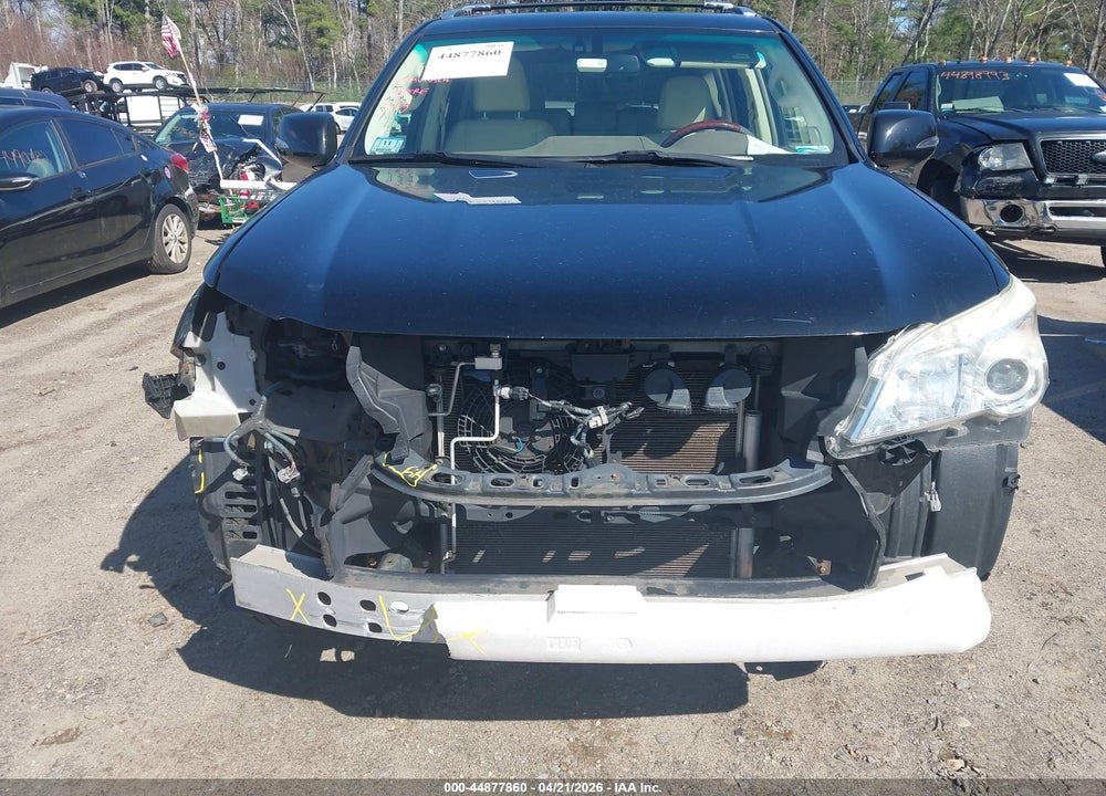 2011 LEXUS GX 460 VIN: JTJBM7FX5B5032570