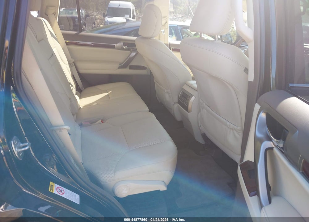 2011 LEXUS GX 460 VIN: JTJBM7FX5B5032570