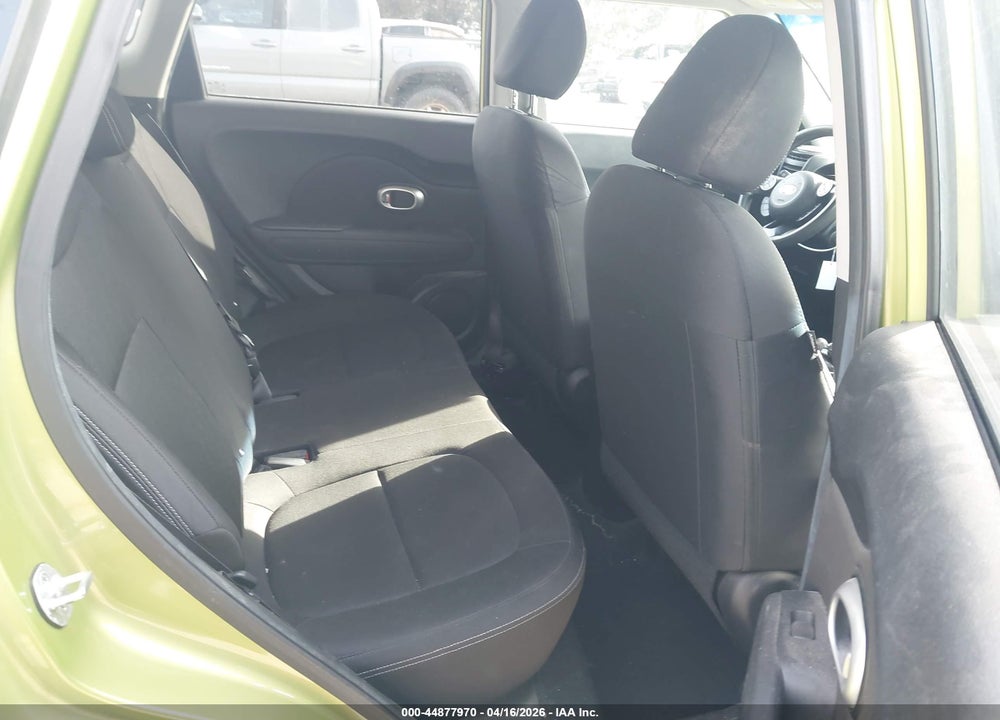 2015 KIA SOUL VIN: KNDJN2A20F7815137