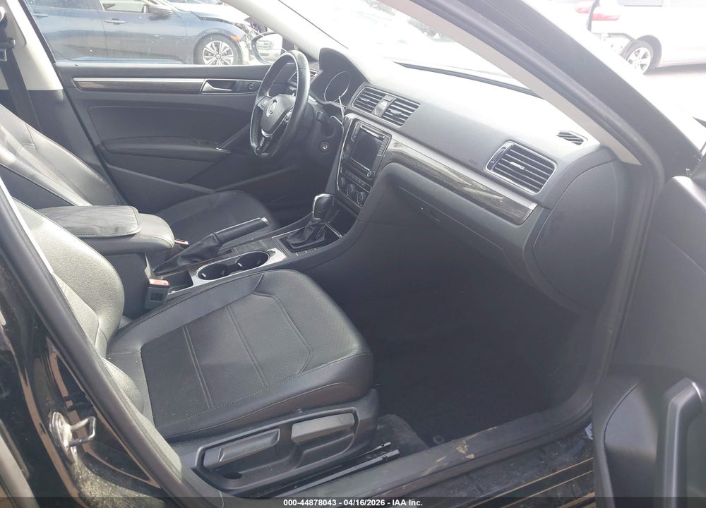2016 VOLKSWAGEN PASSAT 1.8T SE VIN: 1VWBT7A31GC049067