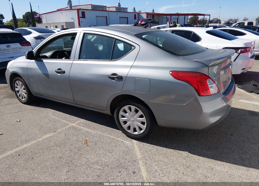 2013 NISSAN VERSA 1.6 S+ VIN: 3N1CN7AP4DL818670