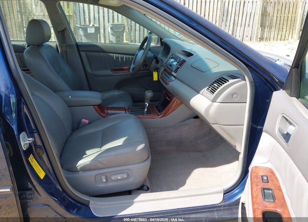 2006 TOYOTA CAMRY XLE V6 VIN: 4T1BF30K26U111589