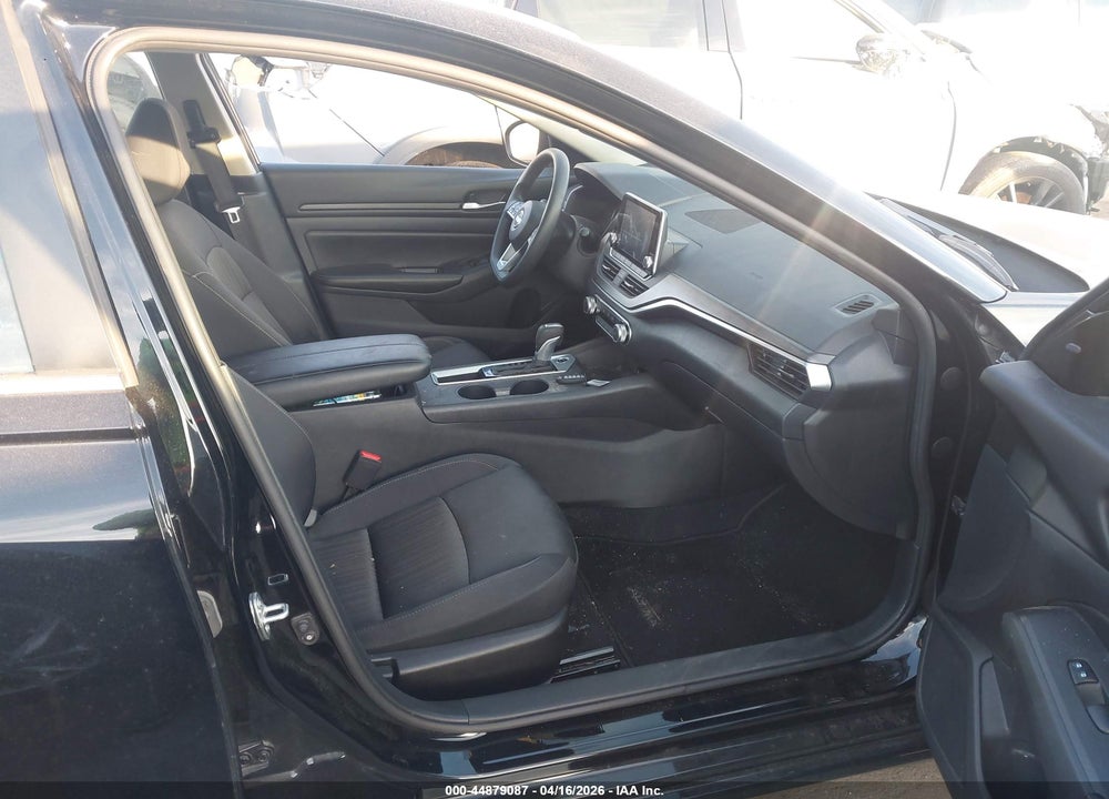 2025 NISSAN ALTIMA SV FWD VIN: 1N4BL4DV1SN307573