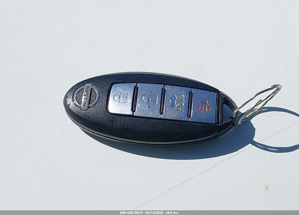 2015 NISSAN SENTRA SR VIN: 3N1AB7AP5FY229911