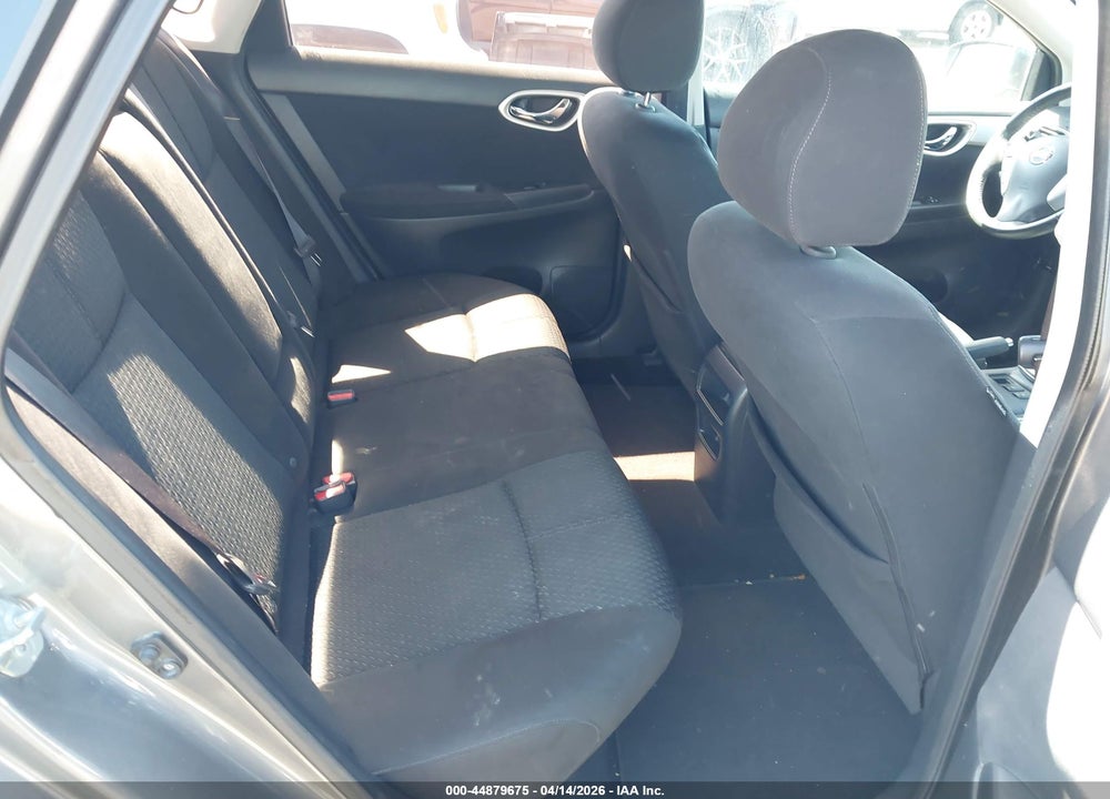 2015 NISSAN SENTRA SR VIN: 3N1AB7AP5FY229911