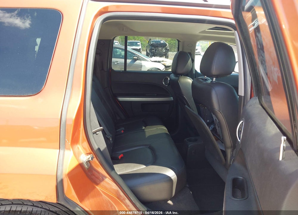 2008 CHEVROLET HHR LT VIN: 3GNCA53P08S669641