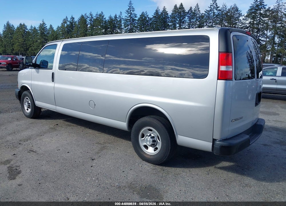 2018 CHEVROLET EXPRESS 3500 LS VIN: 1GAZGNFG6J1302420