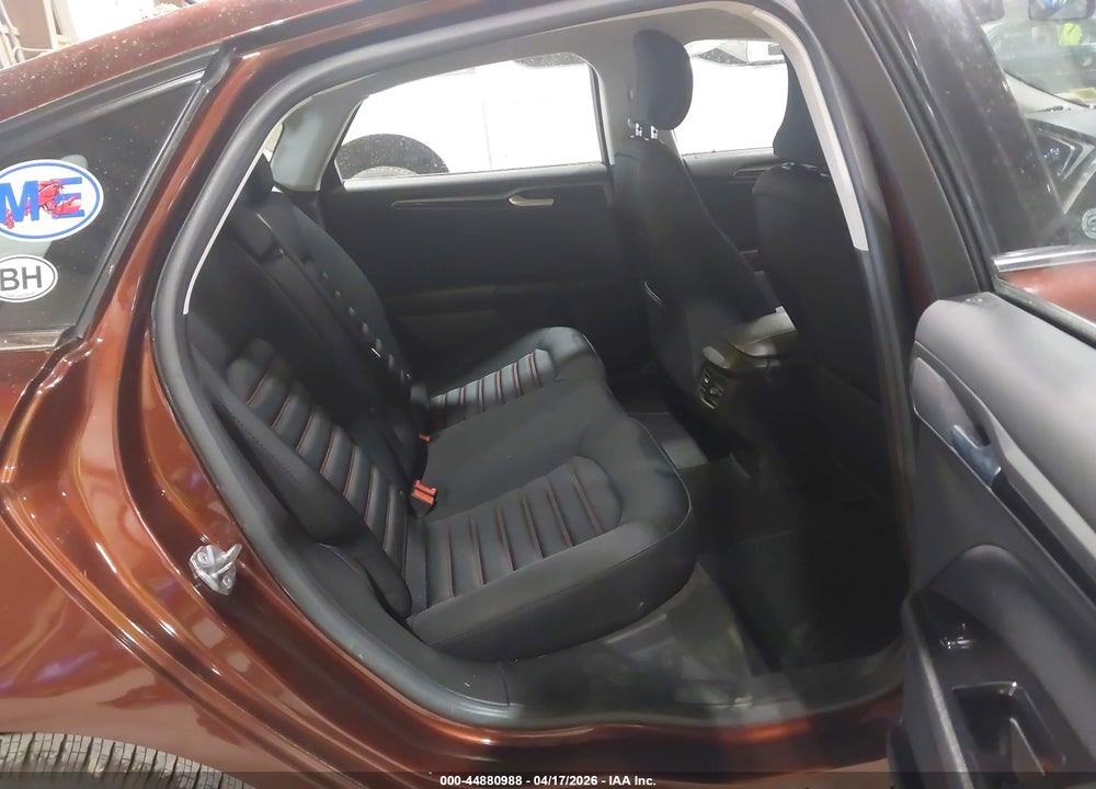 2016 FORD FUSION SE VIN: 3FA6P0H79GR252661
