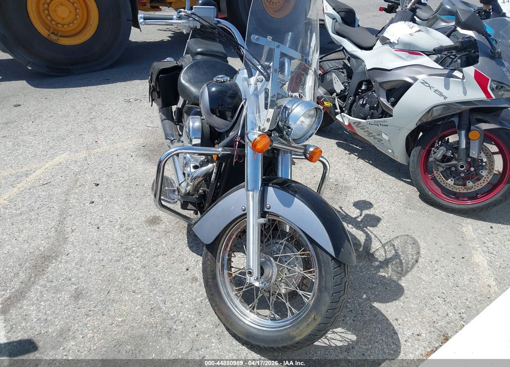2005 HONDA VT750 CA VIN: JH2RC50395M104922