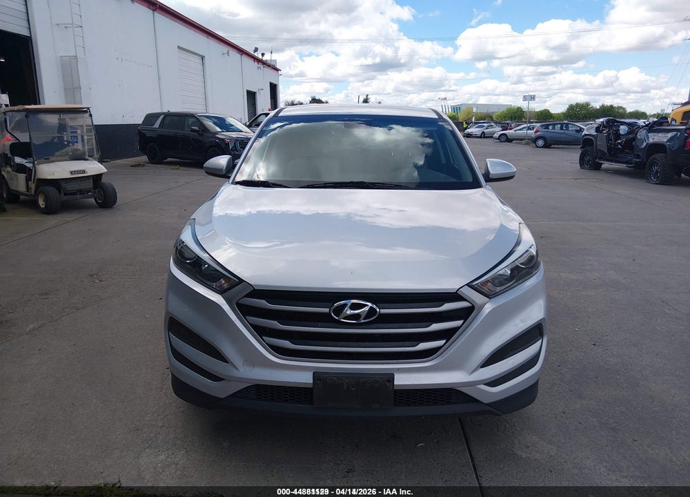 2018 HYUNDAI TUCSON SE VIN: KM8J23A40JU701693
